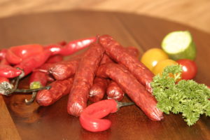 Swiss Deli Chilli SNACKIES are gourmet bite-size salami. Inspired by the finest European recipes, these miniature salami sausages burst with rich flavours.